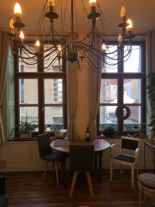 L'Omerade: Appartement De Charme Dans Une Maison Audomaroise Saint-Omer  Extérieur photo